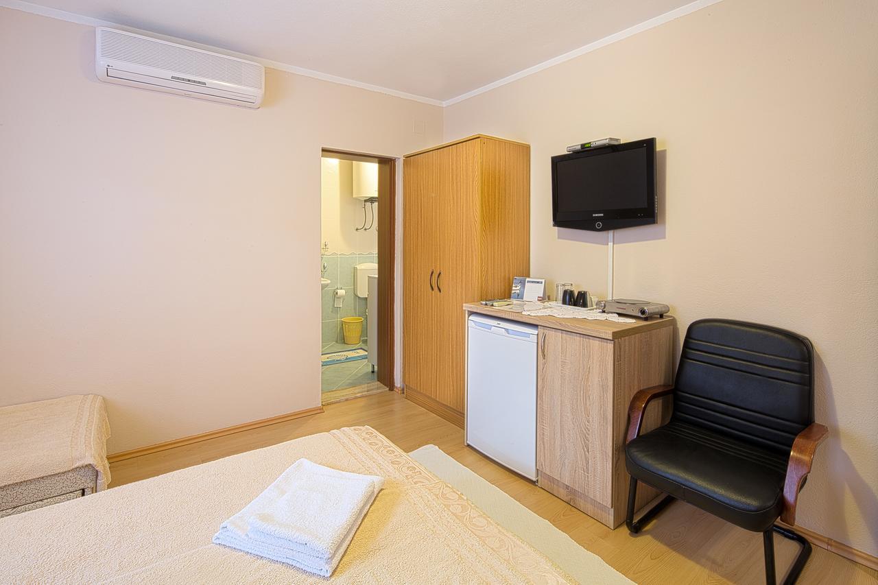 Apartmani Zeljko Vujovic Budva Eksteriør bilde