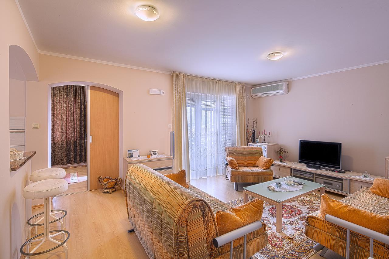 Apartmani Zeljko Vujovic Budva Eksteriør bilde
